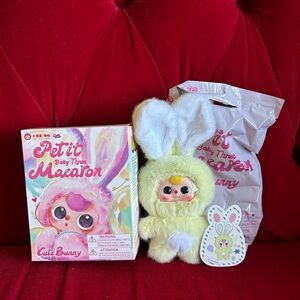 Cupcake Baby Three Petit Macaron Plush Keychain